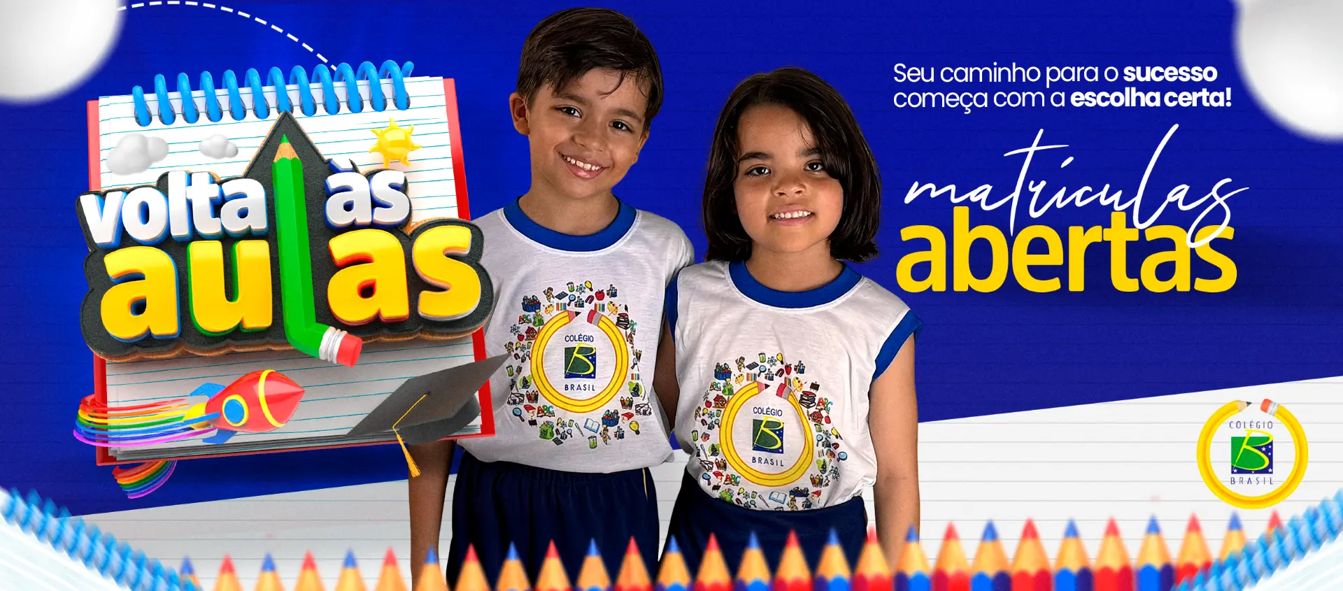Alunos do Colégio Brasil com o uniforme da escola — matrículas abertas